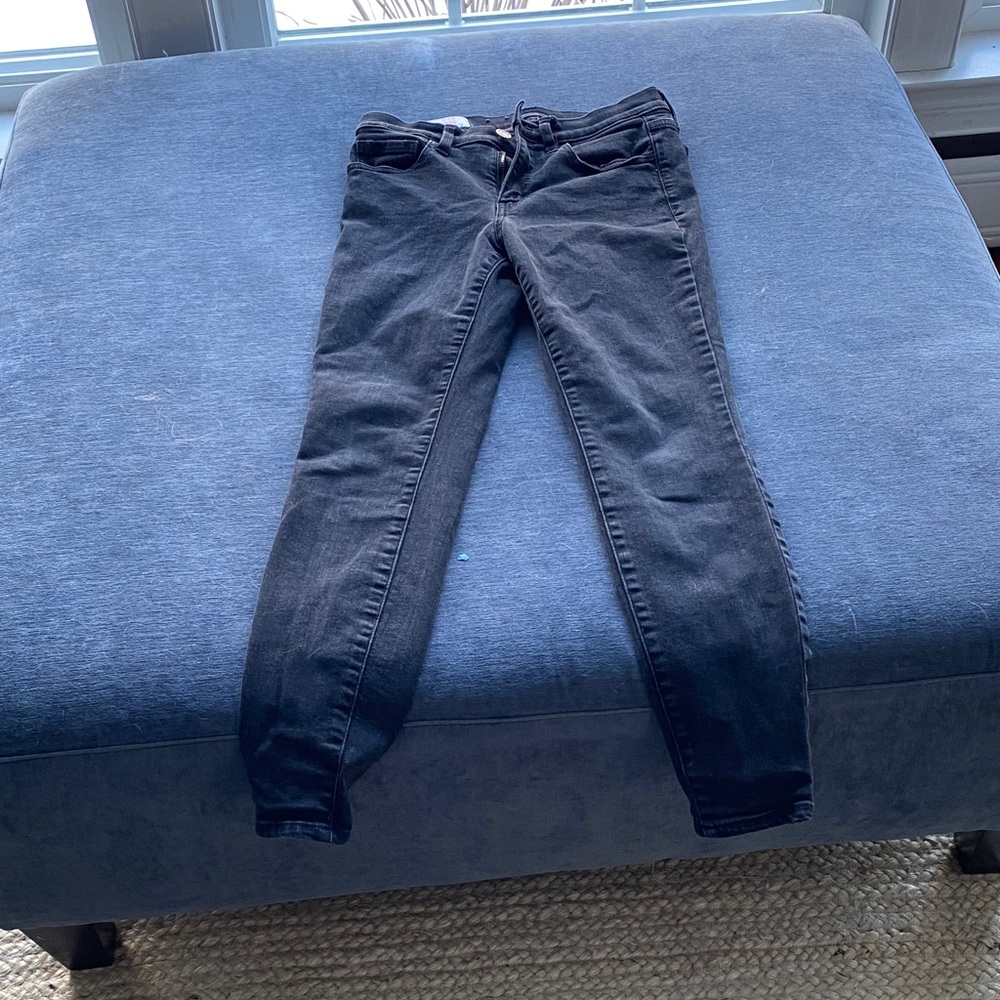 black skinny jeggings